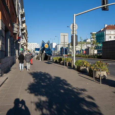 Stara Praga - Location, Balcony - By Rentujemy