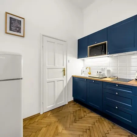 Apartment Stara Praga - Location, Balcony - By Rentujemy *